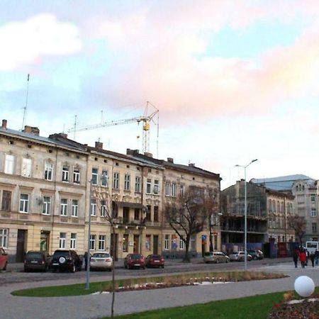 Mini Smart Apartments In The Central Part Of Львов Экстерьер фото