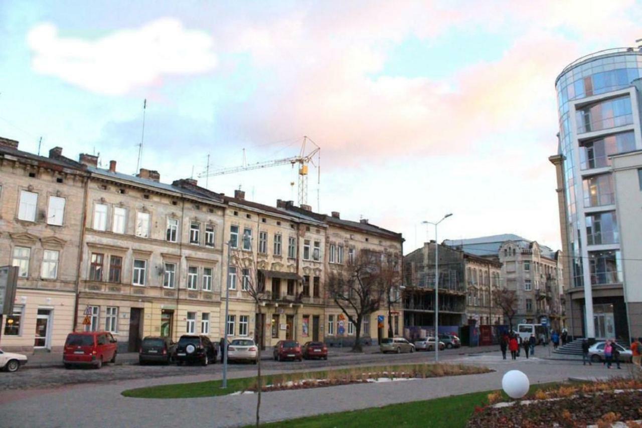Mini Smart Apartments In The Central Part Of Львов Экстерьер фото